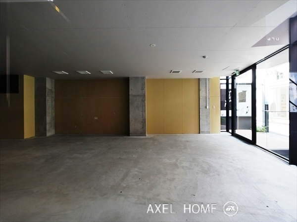 アーバンテラス青山　（店舗）