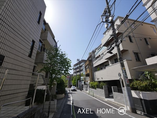 ブロッモー西麻布（Blommor西麻布）