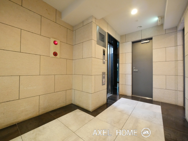 ヴェローナ信濃町ルッソ（Ｖerona信濃町Lusso）　