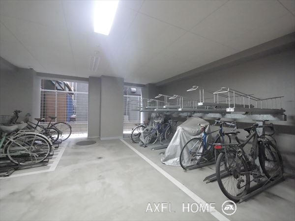 Log銀座東 (ログ銀座東)