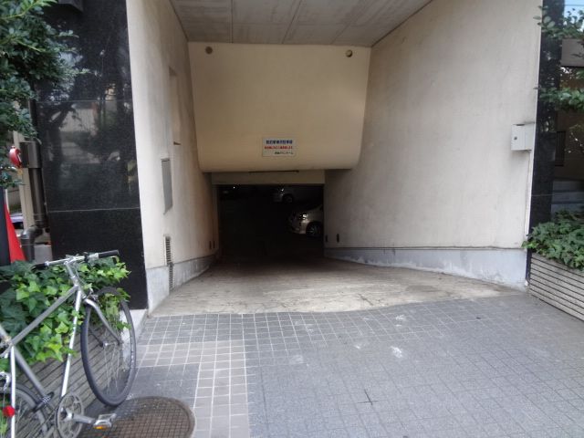 駐車場イメージ1