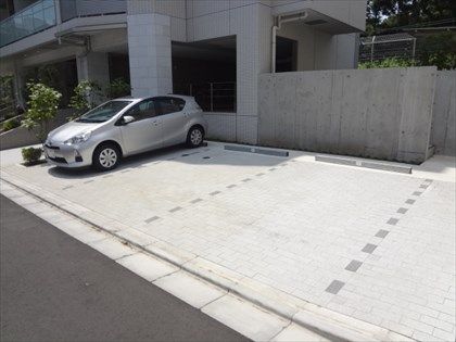 アーバネックス原宿　駐車場