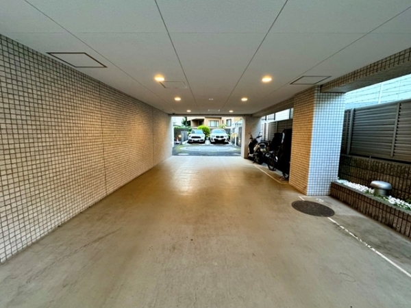 駐車場イメージ1
