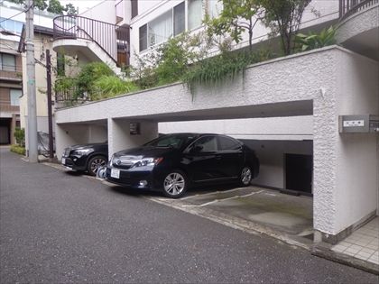 月額２５，０００円