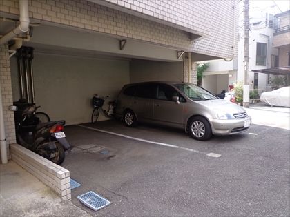駐車場イメージ1