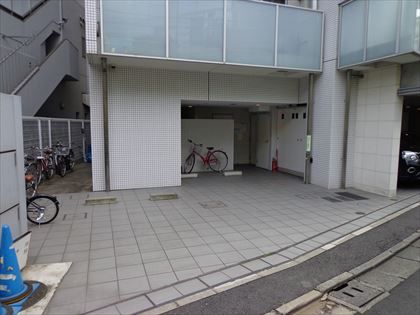 千駄ヶ谷デュープレックスリズ　駐車場