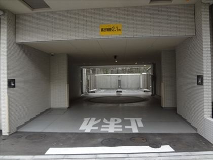 駐車場入口