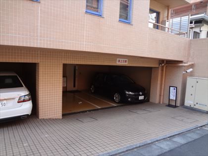 駐車場イメージ1