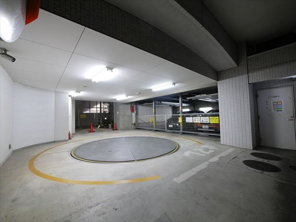 駐車場イメージ1