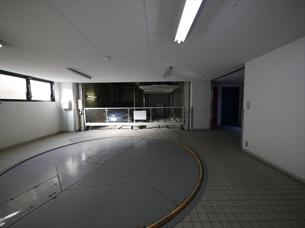 駐車場イメージ1