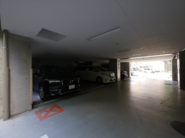 駐車場イメージ1