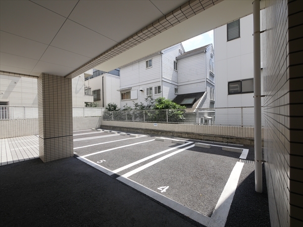 駐車場イメージ1