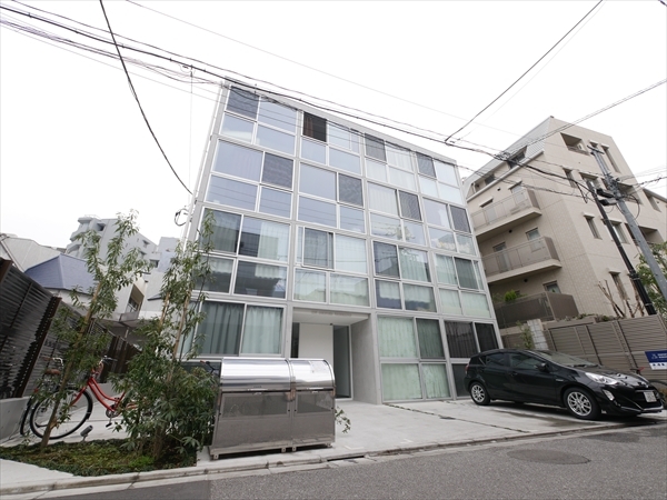 EDIT新宿富久町　駐車場