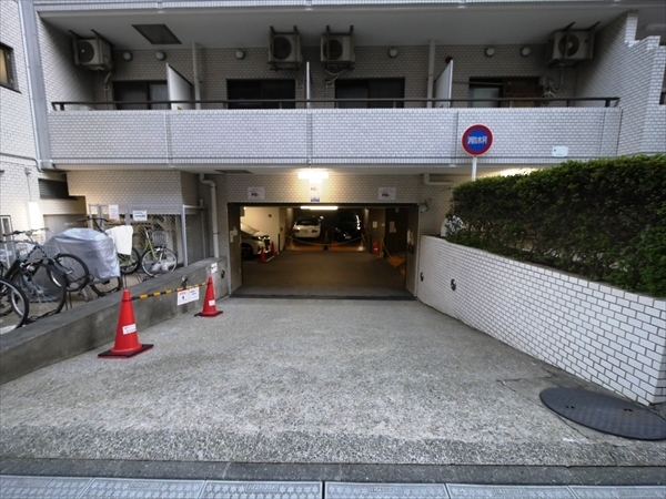 駐車場イメージ1