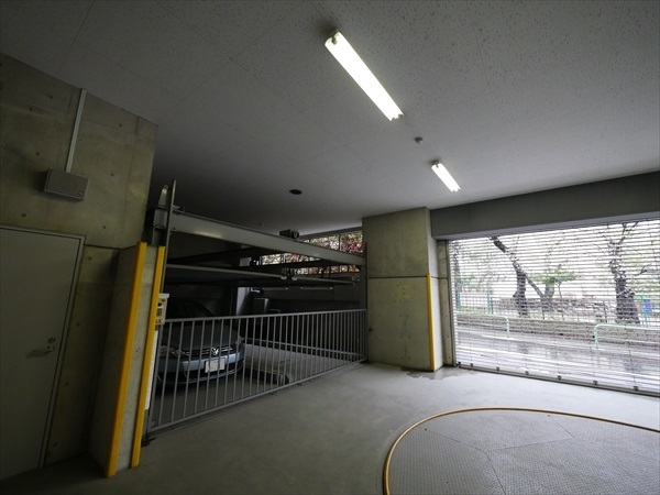 駐車場イメージ1