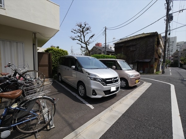 駐車場イメージ1