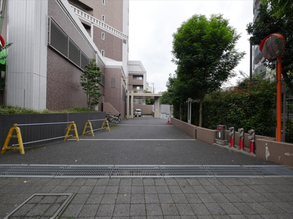 駐車場イメージ1