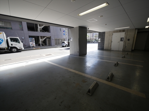 駐車場イメージ1