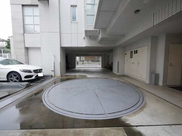 駐車場イメージ1