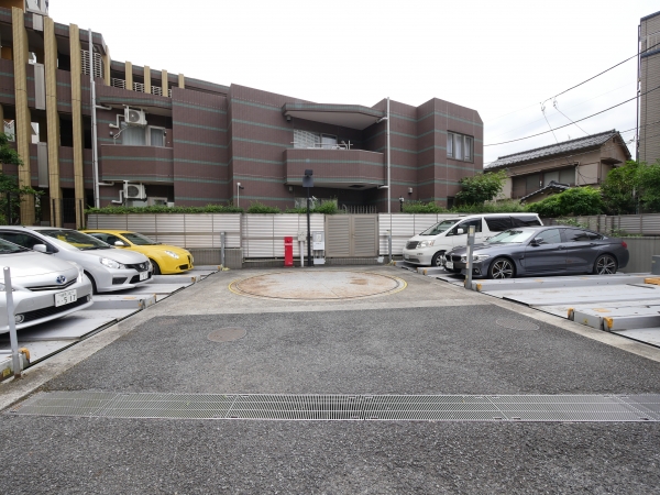 駐車場イメージ1