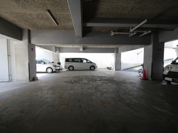 駐車場イメージ1