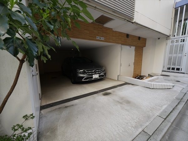 駐車場イメージ1