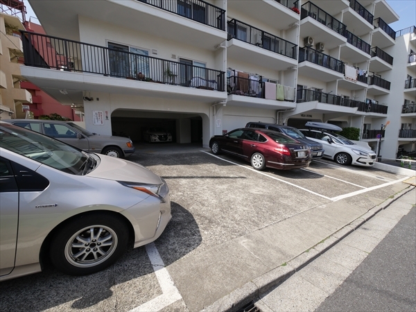 駐車場イメージ1