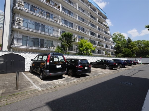 駐車場イメージ1