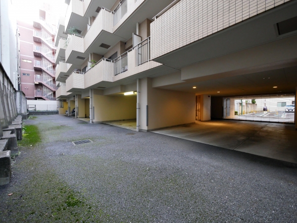 平置駐車場