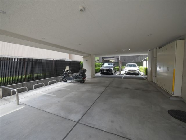 駐車場イメージ1