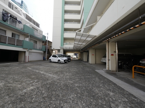 駐車場イメージ1