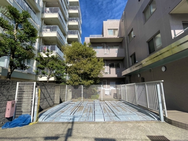 駐車場イメージ1