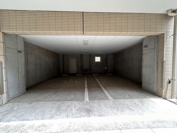 駐車場イメージ1