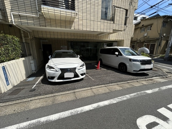 駐車場イメージ1