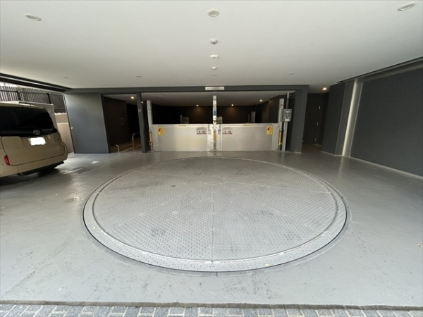 駐車場イメージ1