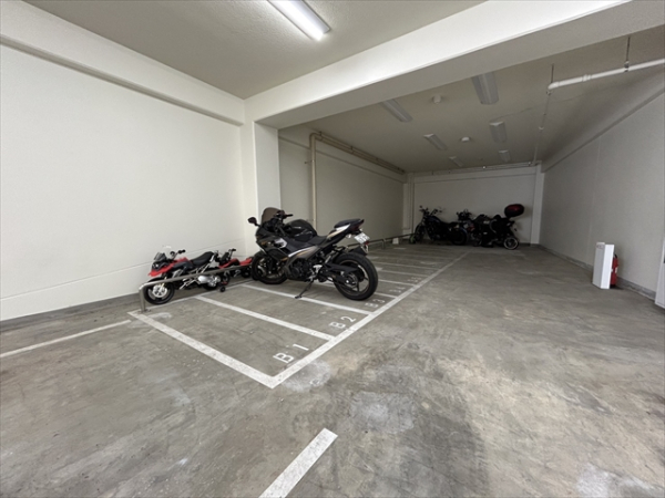 駐車場イメージ1