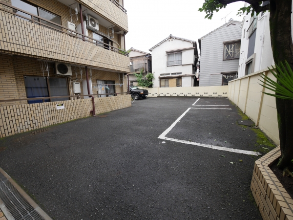 駐車場イメージ1