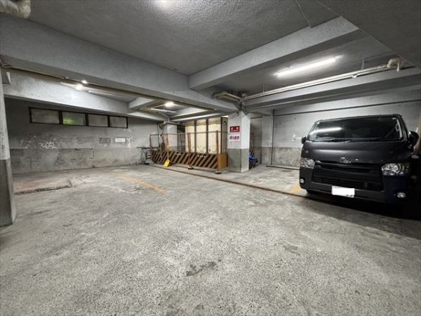 駐車場イメージ1