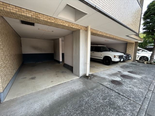 駐車場イメージ1