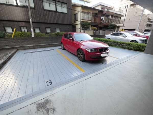 駐車場イメージ1