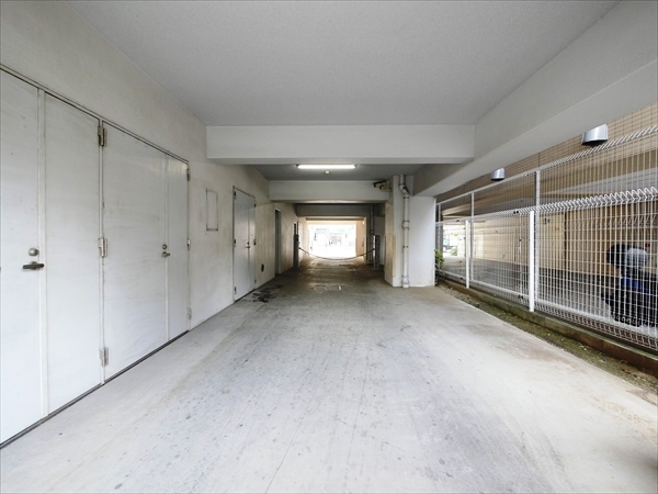 駐車場イメージ1
