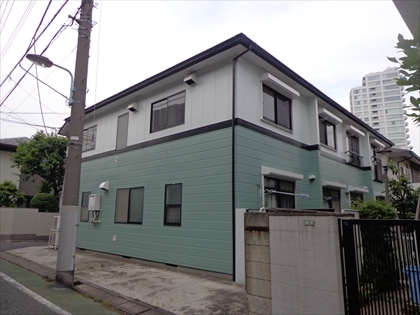 月額３２，４００円
