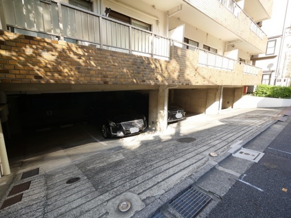 駐車場イメージ1