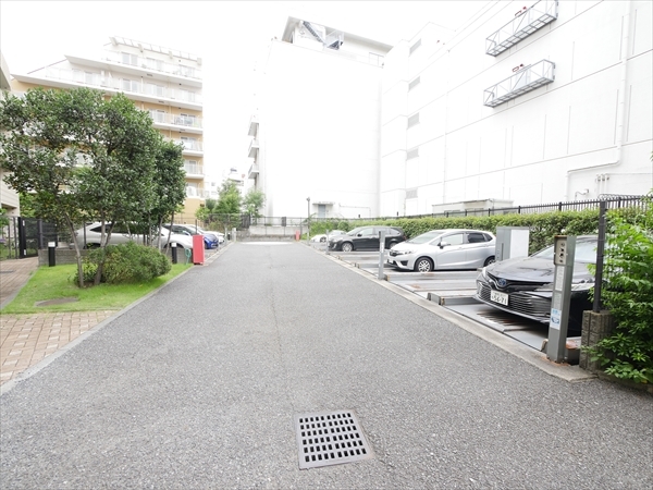 駐車場イメージ1