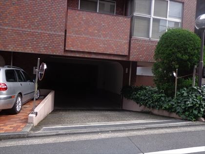 駐車場イメージ2