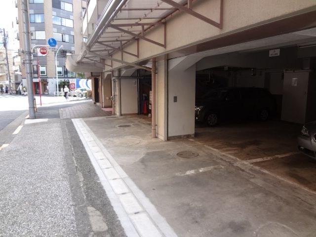 駐車場イメージ2