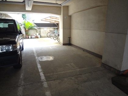 駐車場イメージ2