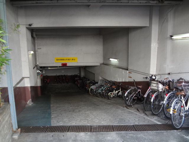 駐車場イメージ4