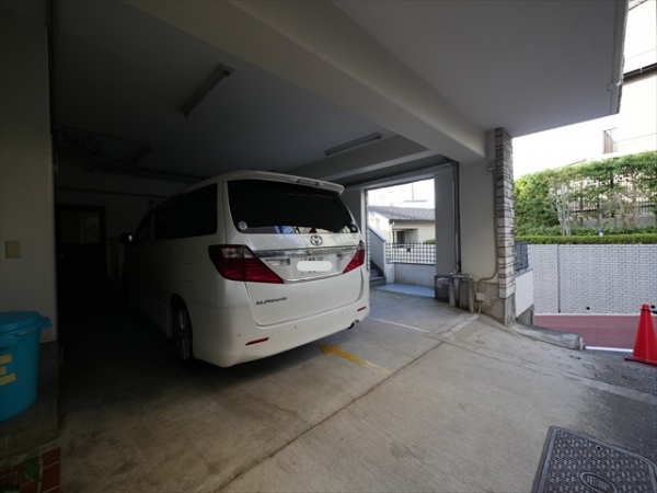 駐車場イメージ1