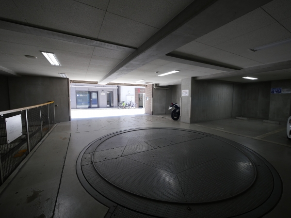 駐車場イメージ2